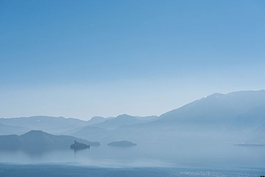 水墨山水