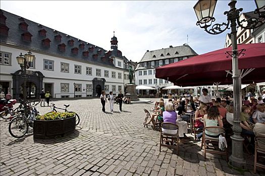 游客,坐,科布伦茨,莱茵兰普法尔茨州,德国,欧洲
