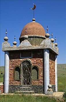 吉尔吉斯斯坦,墓地
