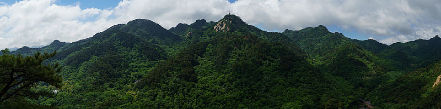 千山全景