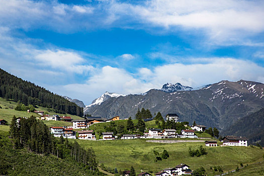 阿尔卑斯山区风光