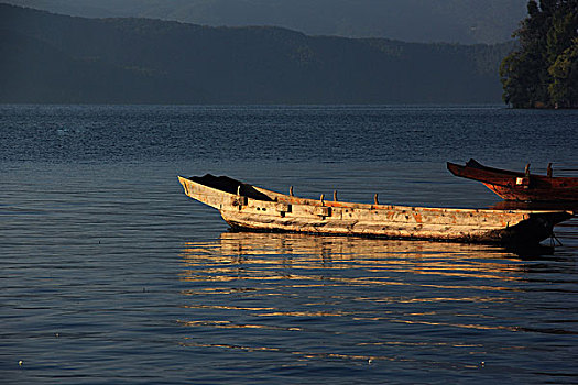 泸沽湖