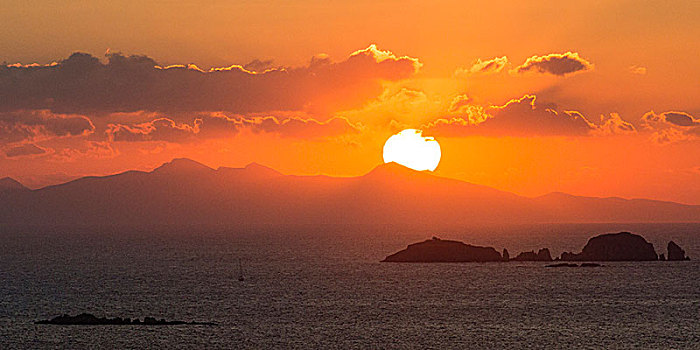 发光,太阳,高处,海洋,近海岛屿,云,后面,山