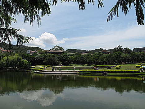 夏门大学