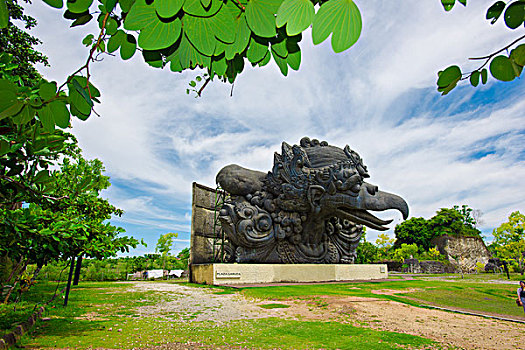 印尼神鹰广场,gwk