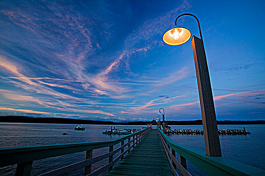 灯光,落日,邀请,客人,码头,住宿,坎贝尔河,温哥华岛,不列颠哥伦比亚省,加拿大