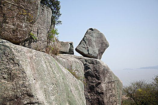 舟山市普陀山奇石