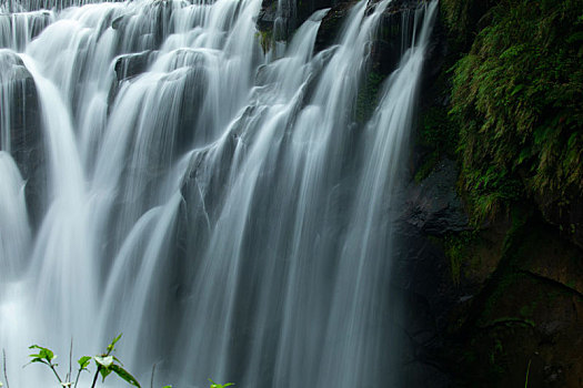 台湾的瀑布十分寮瀑布公园