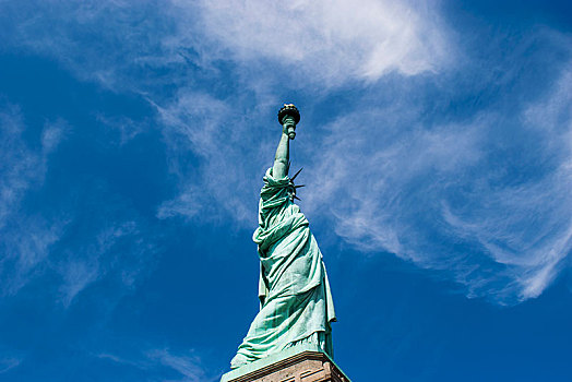 自由女神像,国家纪念建筑
