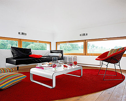 客厅,皮沙发,圆,红地毯