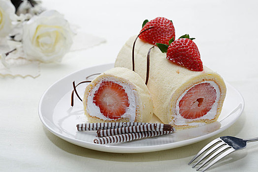小清新草莓蛋糕卷