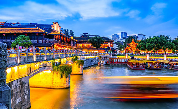 南京秦淮河夜景和城市景观