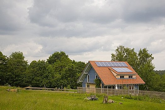 太阳能电池板,屋顶,独栋住宅,巴登符腾堡,德国