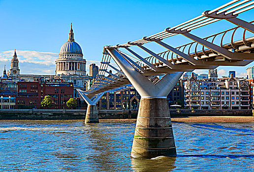 伦敦,大教堂,千禧桥,泰晤士河,英国