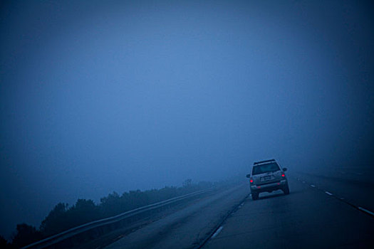 汽车,雾,公路