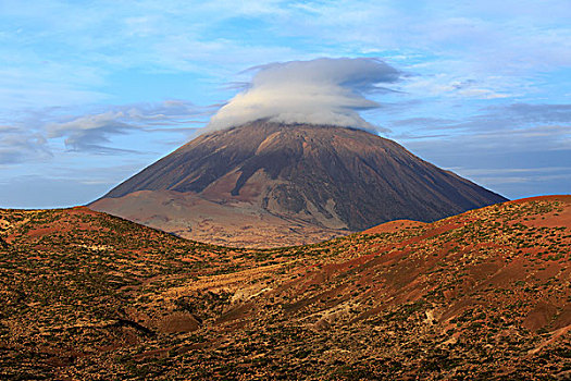 攀升,火山,云,高处,泰德国家公园,加纳利群岛,特内里费岛,西班牙,欧洲