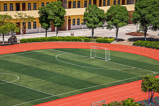 广西东兴京族万尾岛,东兴市京族学校校园