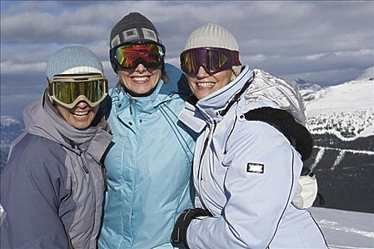 肖像,三个女人,滑雪,山,加拿大