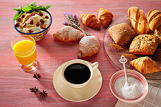 咖啡,早餐,橙汁,牛角面包,面包,酸奶