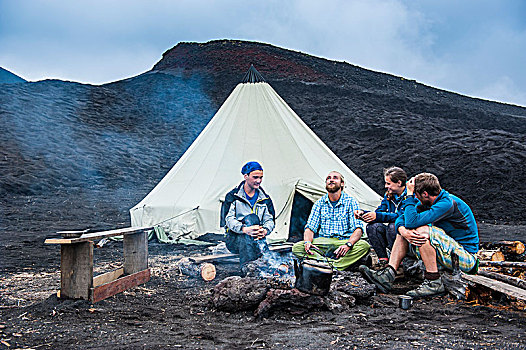 引导,坐,帐蓬,火山岩,沙,火山,堪察加半岛,俄罗斯