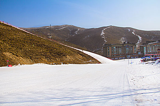 滑雪场滑雪