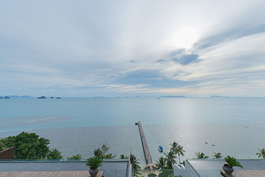 泰国苏梅岛豪华酒店度假村,海边黄昏俯瞰