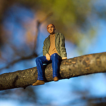 男人,小雕像,坐,枝条,树