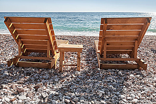 两个,木质,沙滩椅,站立,亚德里亚海,海滩,黑山