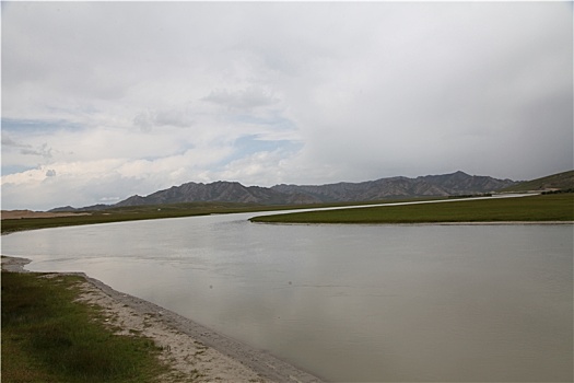 最美,独库公路不只是条风景道,浓缩美景与文化