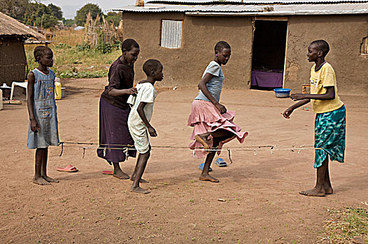 一群孩子,玩,户外,家,乡村,南,苏丹,十二月,2008年