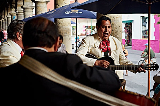 墨西哥流浪乐队艺人,广场,瓜达拉哈拉,墨西哥