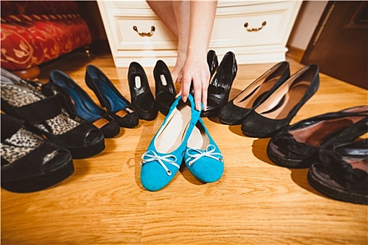 女人,挑选,芭蕾舞,公寓,高跟鞋