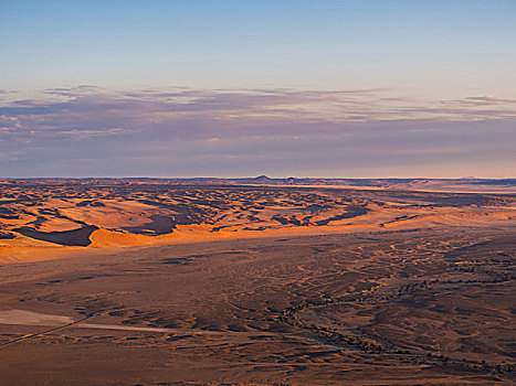纳米布沙漠,荒野,自然保护区,山,索苏维来地区,纳米比诺克陆夫国家公园,纳米比亚,非洲