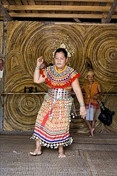 舞者,服饰,传统舞蹈,伊班族,种族,沙捞越,婆罗洲,马来西亚