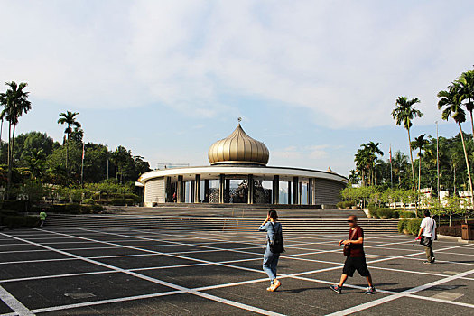 马来西亚吉隆坡湖滨公园国家英雄纪念碑围廊建筑