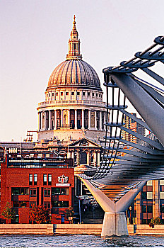 圣保罗大教堂,千禧桥,伦敦,英格兰