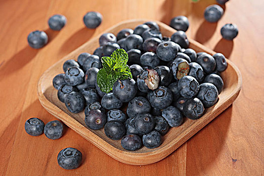 蓝莓水果木质