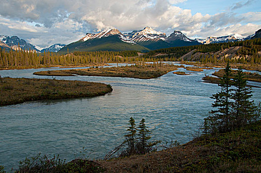 河,流动,土地,北方,萨斯喀彻温,湖,小路,班芙国家公园,艾伯塔省,加拿大