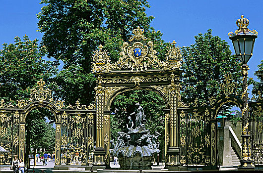 镀金,熟铁,栏杆,路灯,喷泉,斯坦尼斯瓦夫广场,广场,洛林,法国