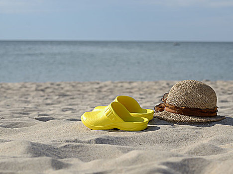 海滩,凉鞋,帽子,沙子