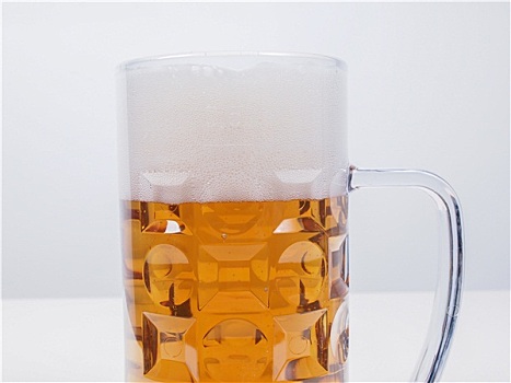 窖藏啤酒,啤酒杯