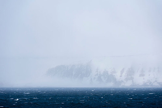 北冰洋,雪,海边风景,峡湾,斯瓦尔巴特群岛,挪威
