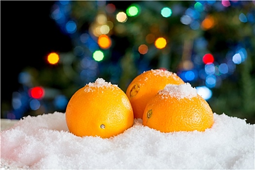 三个,橘子,雪地,圣诞装饰