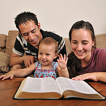 年轻,基督教,家庭,读,圣经,一起
