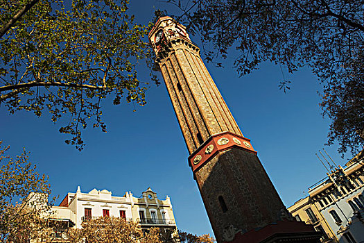 仰视,柱子,纪念建筑,巴塞罗那,西班牙