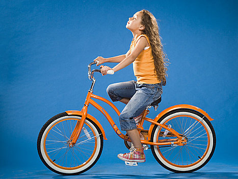 女孩,骑,橙子,自行车,侧面