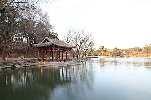 避暑山庄湖景