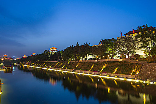 陕西西安城墙夜景