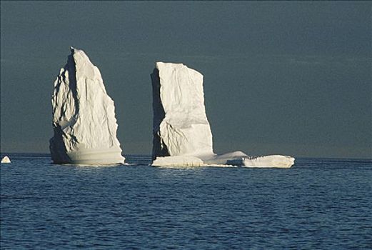 冰山,巴芬岛