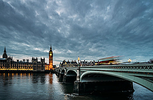 云,上方,大本钟,议会大厦,伦敦,英国
